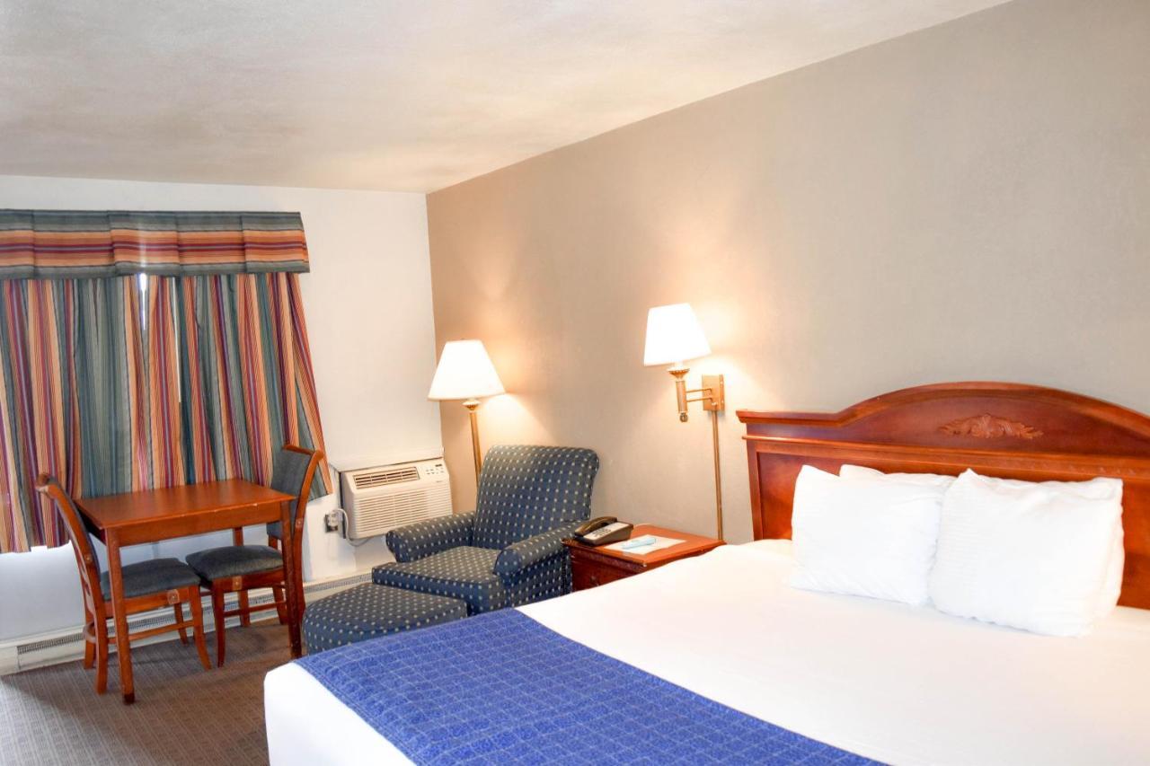 Attleboro Motor Inn المظهر الخارجي الصورة