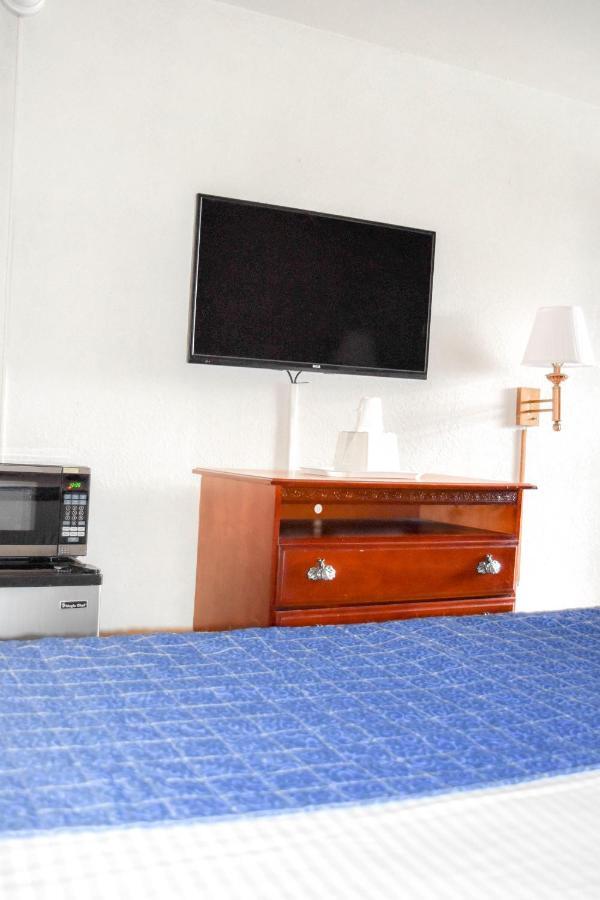 Attleboro Motor Inn المظهر الخارجي الصورة