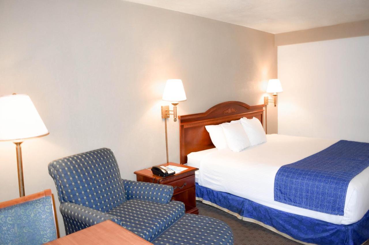 Attleboro Motor Inn المظهر الخارجي الصورة