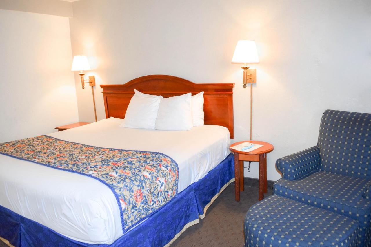 Attleboro Motor Inn المظهر الخارجي الصورة